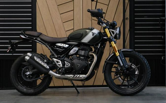 2024 Triumph Scrambler 400 X MATT KHAKI GREEN FUSION WHITE