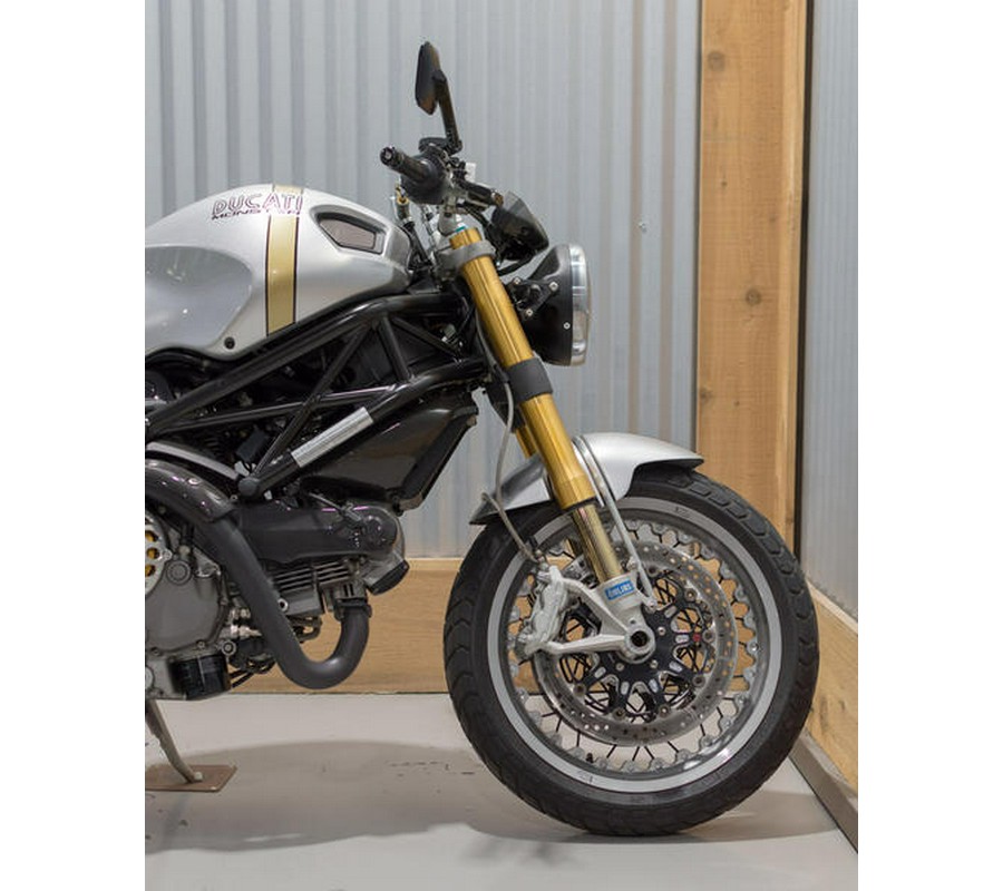 2010 Ducati Monster 1100 S