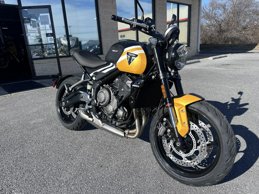 2025 Triumph Trident 660