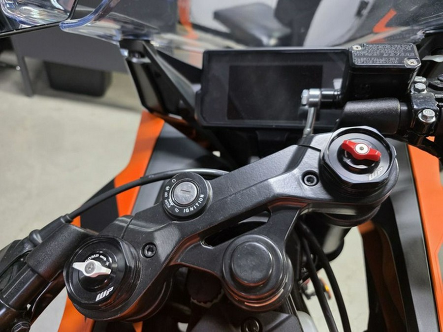 2022 KTM RC 390