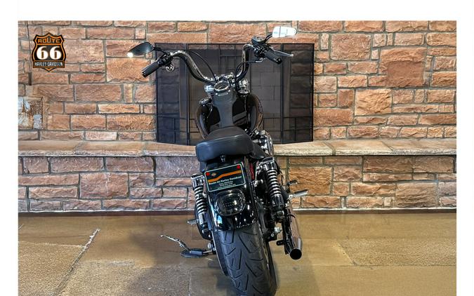 2006 Harley-Davidson® Street Bob® BLACK