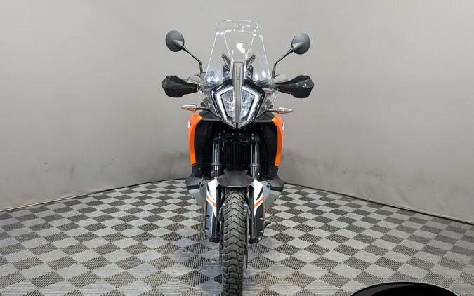 2023 KTM ADVENTURE 890