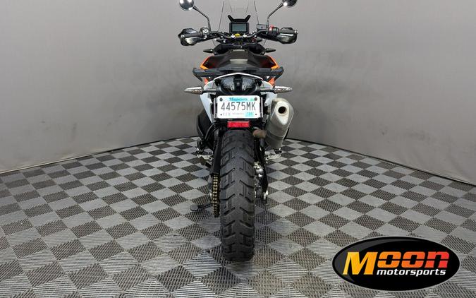 2023 KTM ADVENTURE 890