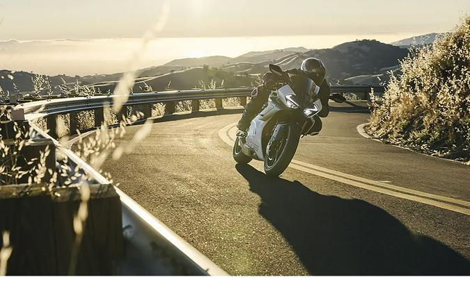 2025 CFMOTO 675SS