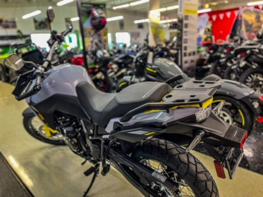 2023 Suzuki V-Strom 800DE