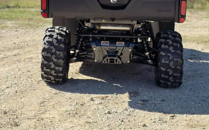 2026 Can-Am® Defender MAX HD9