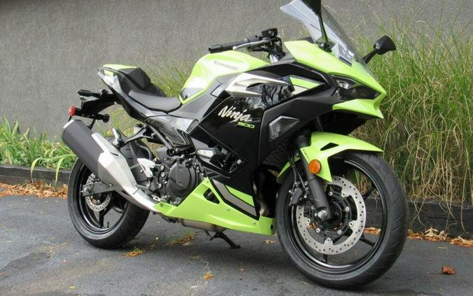 2026 Kawasaki Ninja® 500 ABS