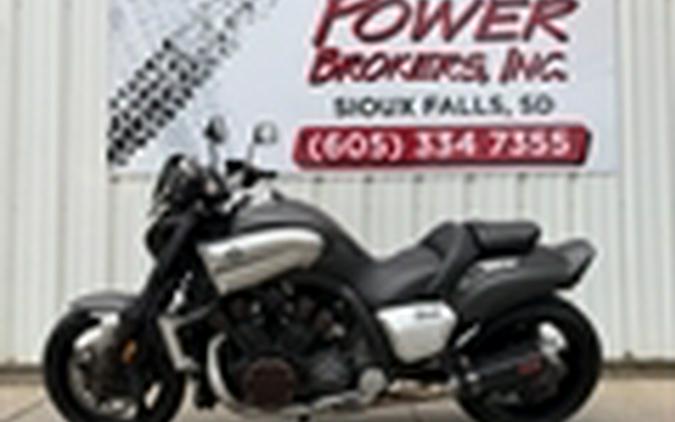 2012 YAMAHA V MAX 1700