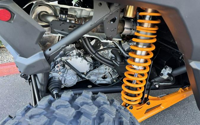 2026 Can-Am Maverick X3 MAX DS Turbo Scandi Blue & Orange Crush