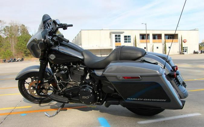 2021 Harley-Davidson® FLHXS - Street Glide® Special