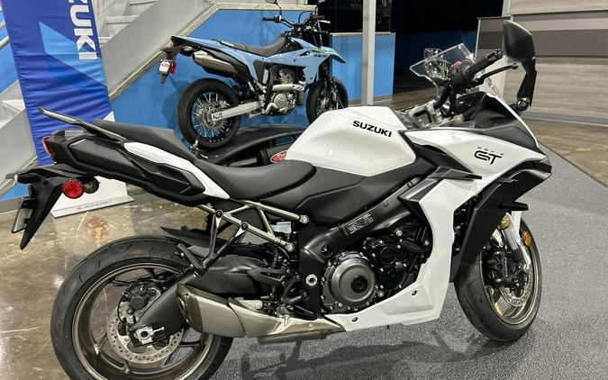 2026 Suzuki GSX-S1000GT+
