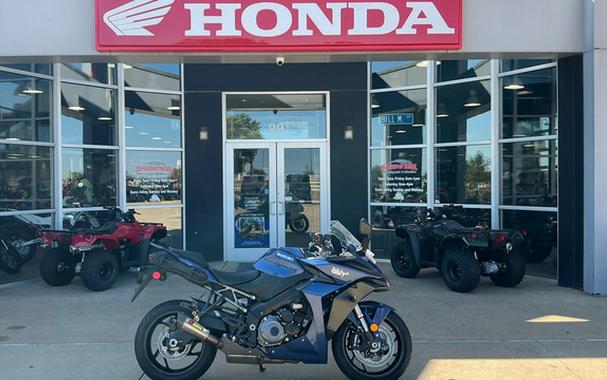 2022 Suzuki GSX-S 1000GT+