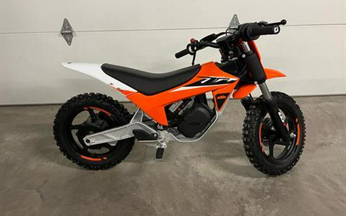 FIRST LOOK! THE ALUMINUM FRAMED 2024 KTM SX-E 2 IS COMING SOON