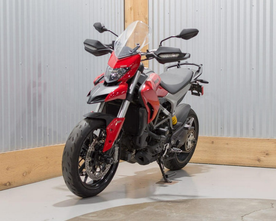 2016 Ducati Hyperstrada 939 Red