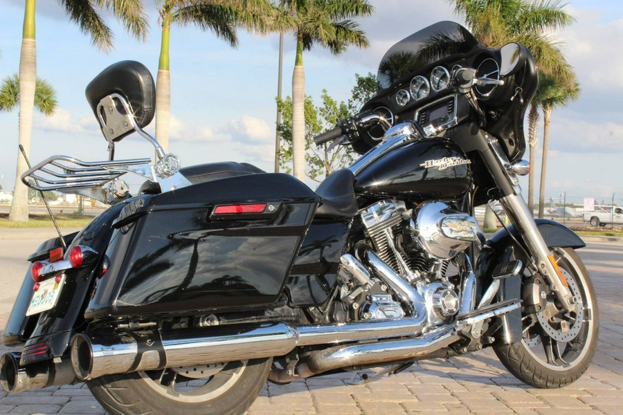 2014 Harley-Davidson Street Glide®