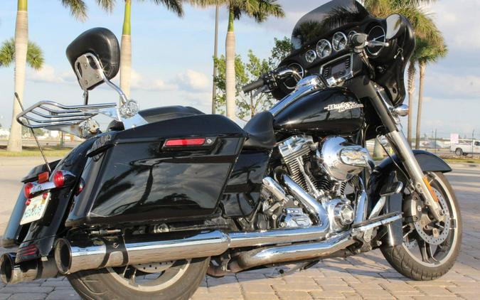 2014 Harley-Davidson Street Glide®