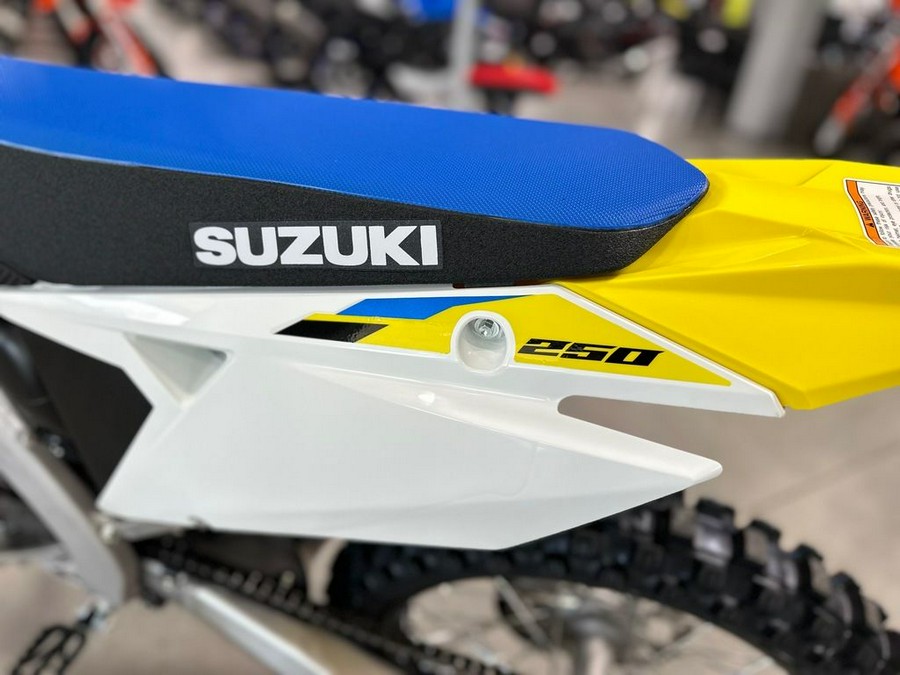 2025 Suzuki RM-Z250