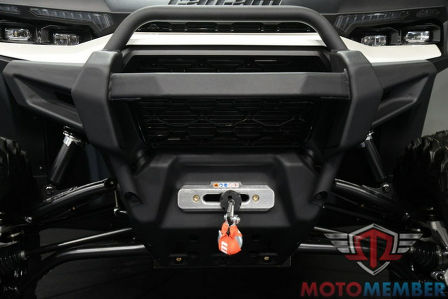 2026 Can-Am Defender MAX Limited HD11