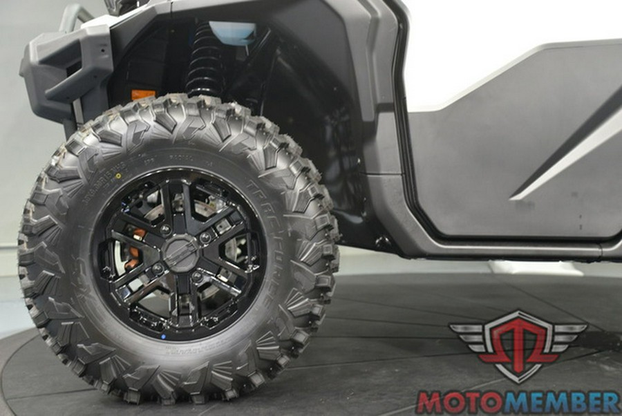 2026 Can-Am Defender MAX Limited HD11