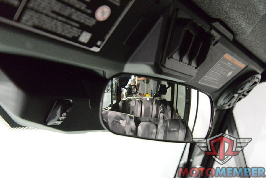 2026 Can-Am Defender MAX Limited HD11