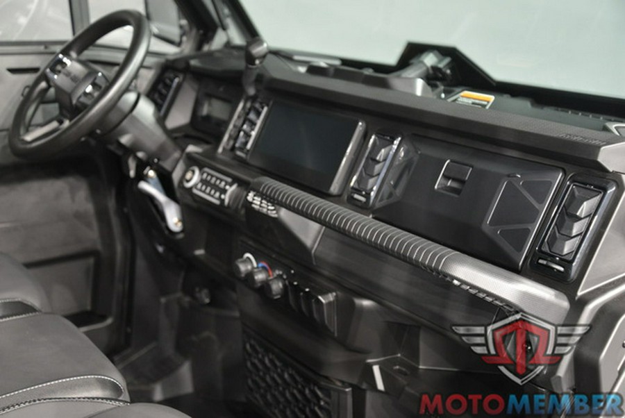 2026 Can-Am Defender MAX Limited HD11