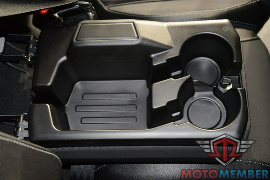 2026 Can-Am Defender MAX Limited HD11