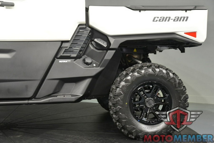 2026 Can-Am Defender MAX Limited HD11