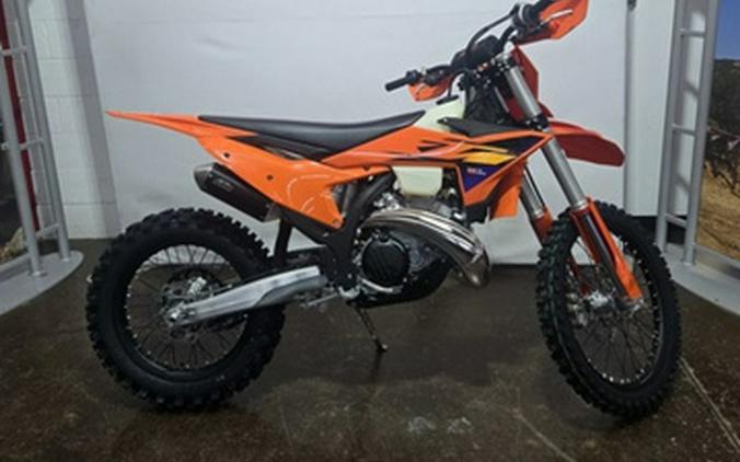 2026 KTM XC 300