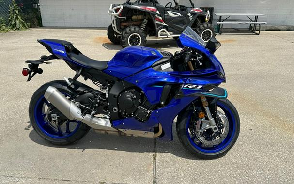 2026 Yamaha YZF R1