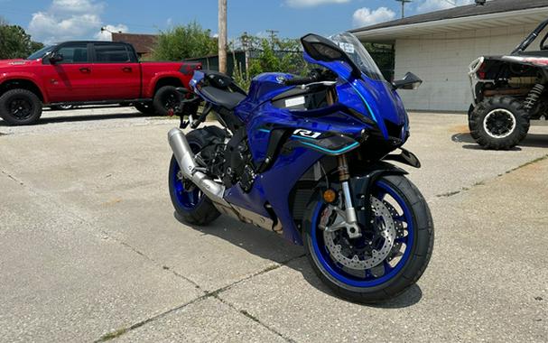 2026 Yamaha YZF R1