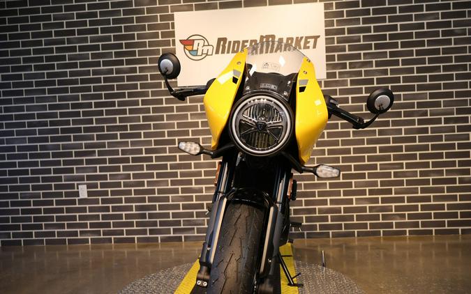 2026 Triumph Thruxton 400