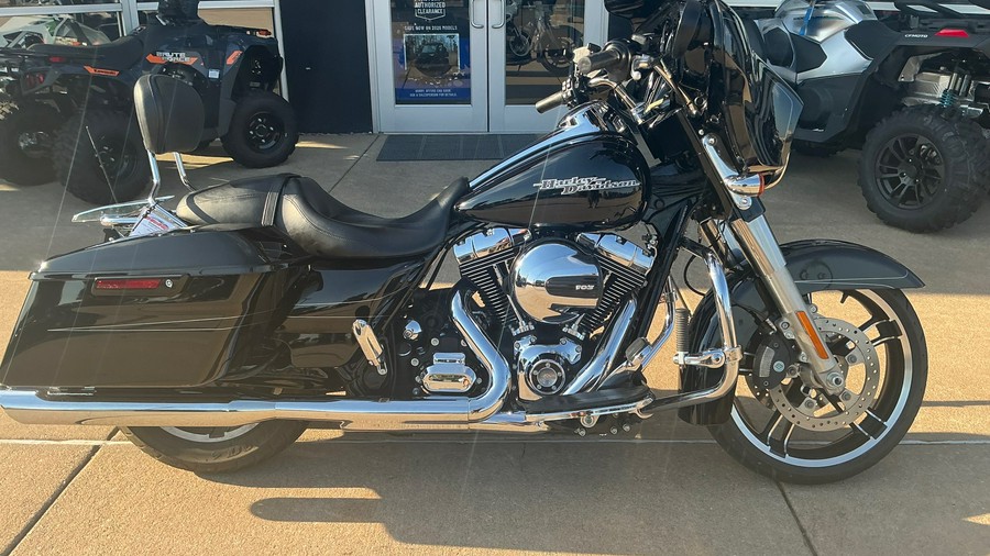 2015 Harley-Davidson Street Glide FLHXS Special