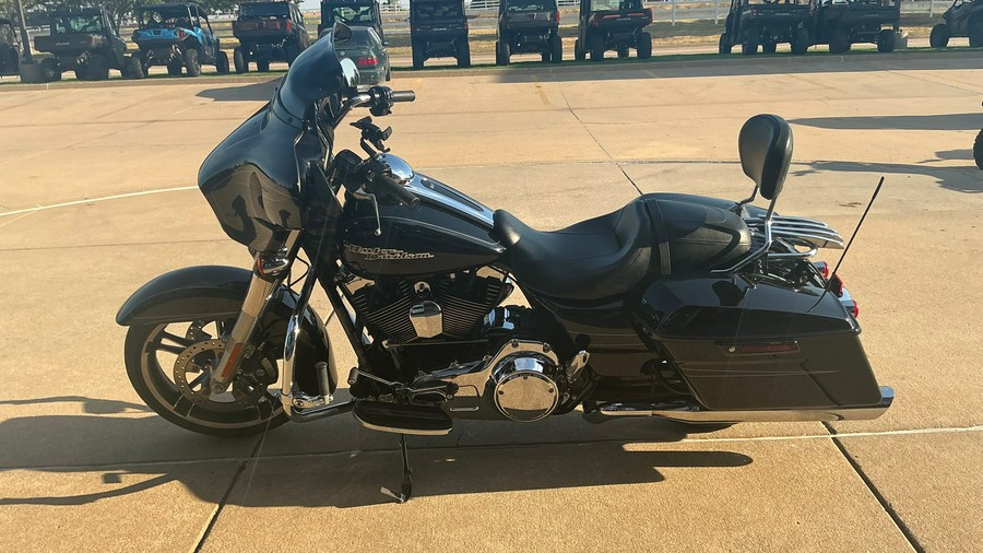 2015 Harley-Davidson Street Glide FLHXS Special