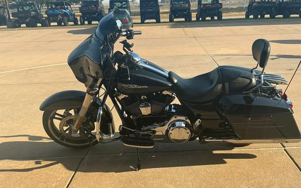 2015 Harley-Davidson Street Glide FLHXS Special