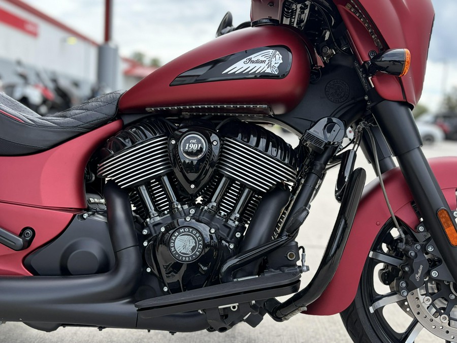 2023 Indian Motorcycle CHIEFTAIN DARK HORSE RUBY SMOKE 49ST