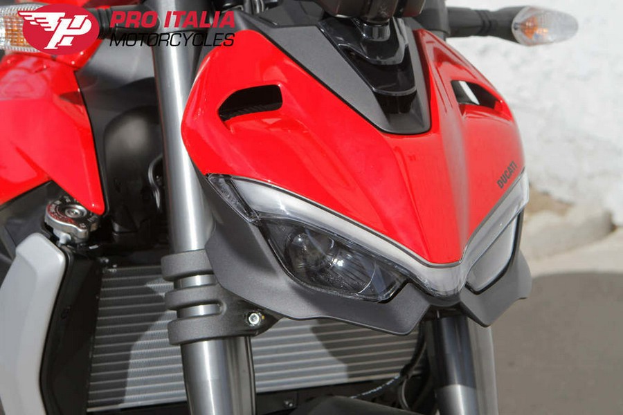 2024 Ducati Streetfighter V2 Red