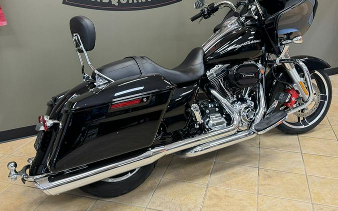 2016 Harley-Davidson Road Glide® Base