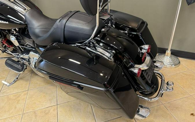 2016 Harley-Davidson Road Glide® Base