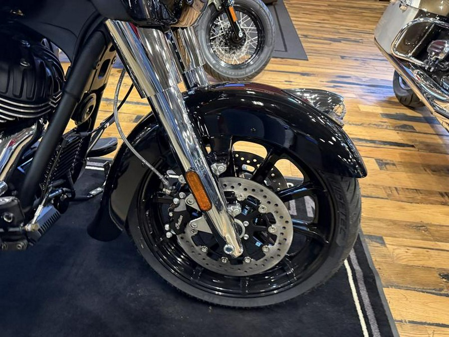 2025 Indian Motorcycle® Chieftain® Black Metallic