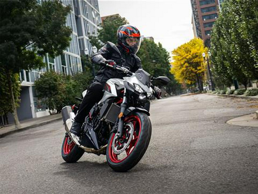 2026 Kawasaki Z500 SE ABS