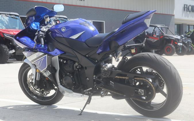2013 Yamaha Motor Corp., USA YZF-R1