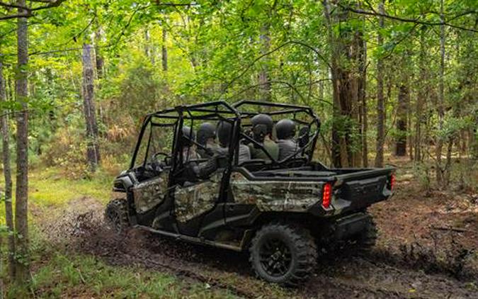 2025 Honda Pioneer 1000-6 Deluxe Crew