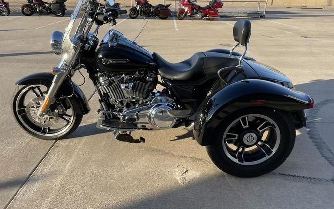 2019 Harley-Davidson® FLRT - Freewheeler®