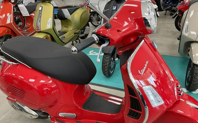 2024 Vespa GTS Super 300
