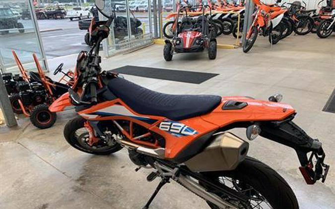 2023 KTM 690 SMC R