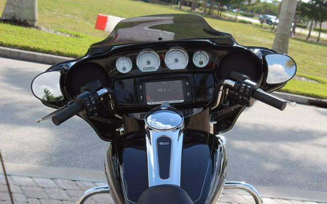 2016 Harley-Davidson Street Glide®