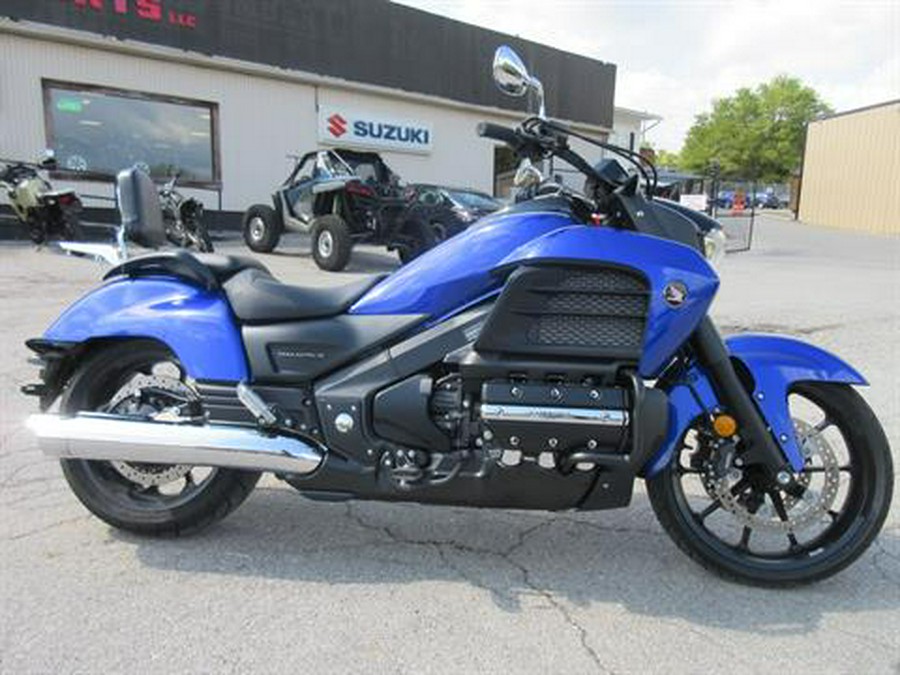 2014 Honda Gold Wing® Valkyrie®