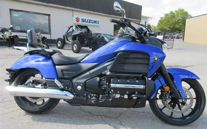 2014 Honda Gold Wing® Valkyrie®