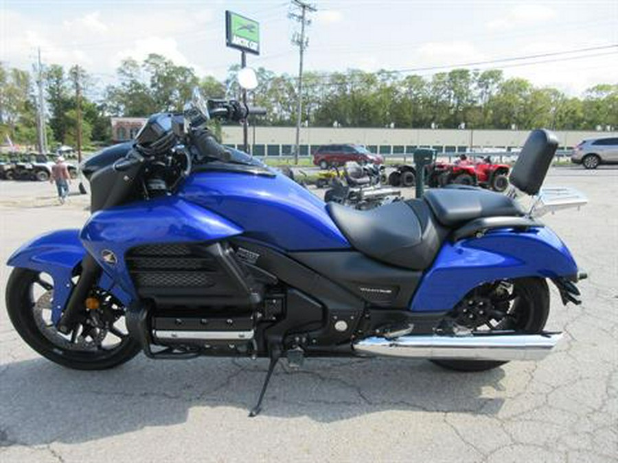 2014 Honda Gold Wing® Valkyrie®