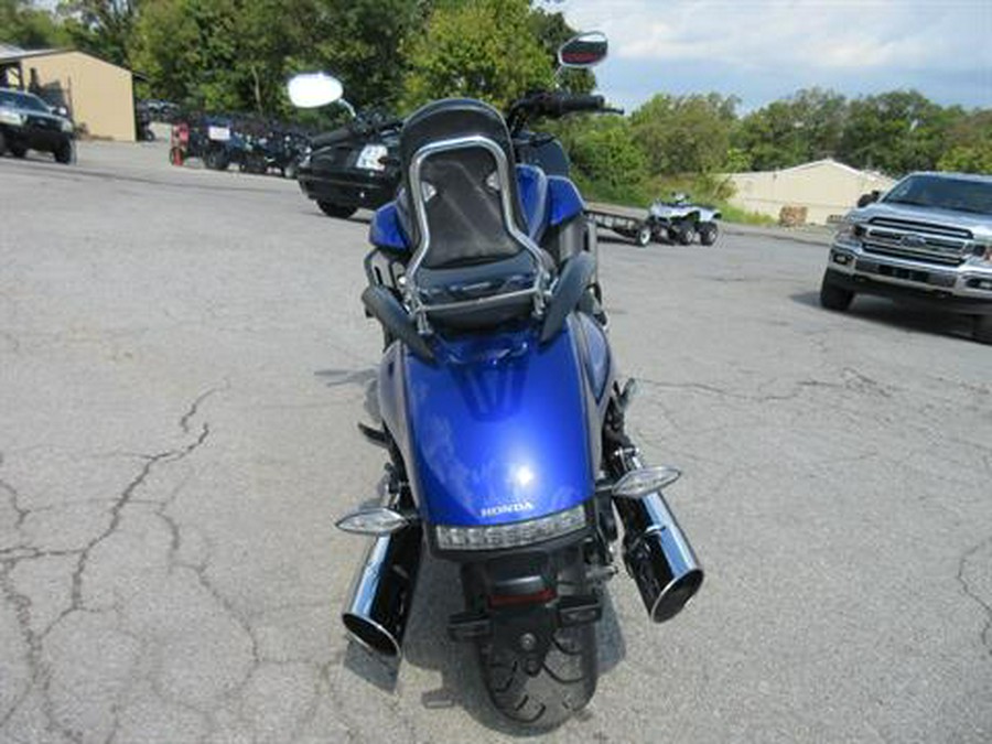 2014 Honda Gold Wing® Valkyrie®